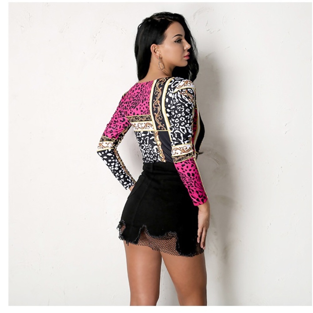 NEW! Silk Vintage Bodysuit - Picture 4 of 8